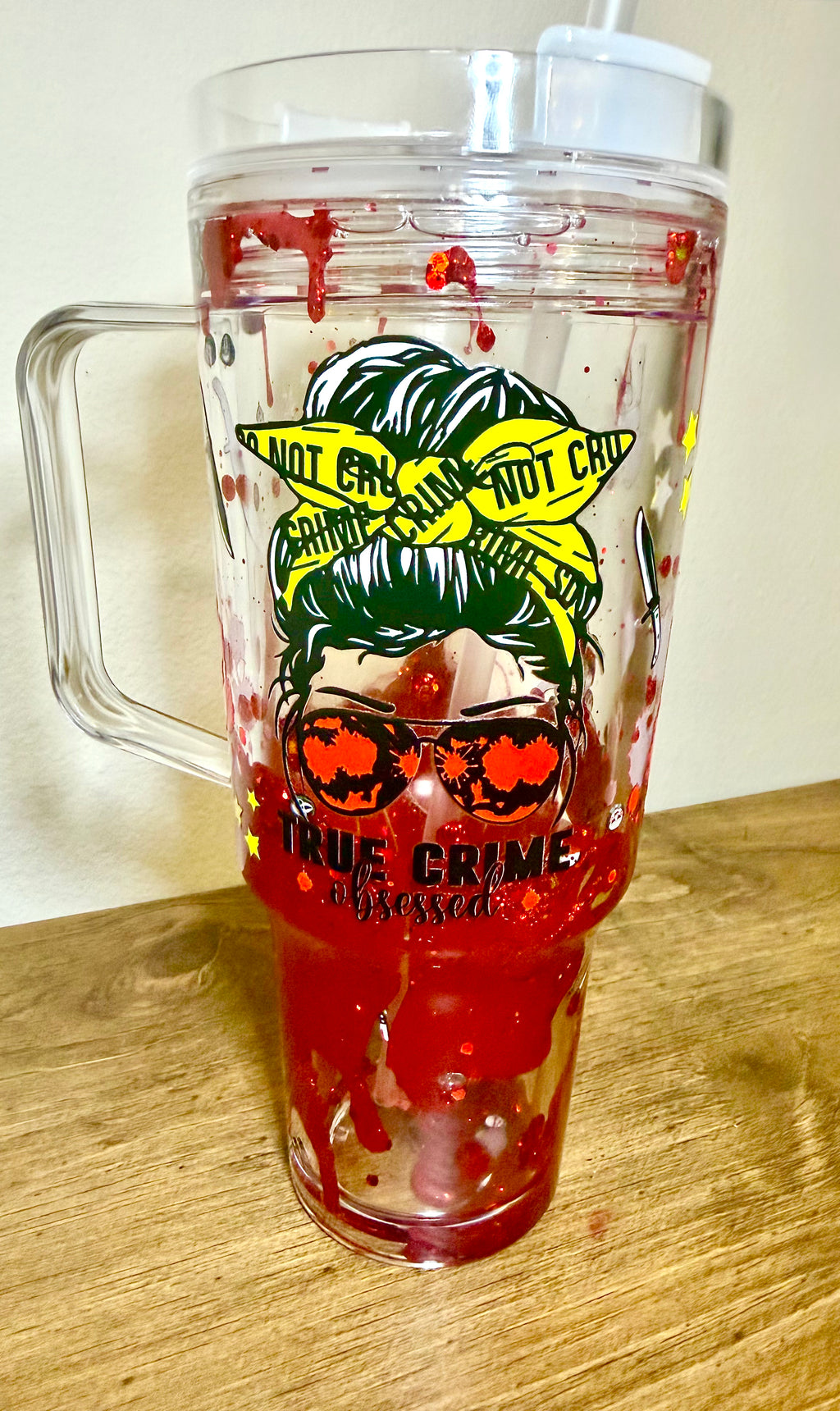 Vaso de lava de 30 oz con goteo de sangre de True Crime